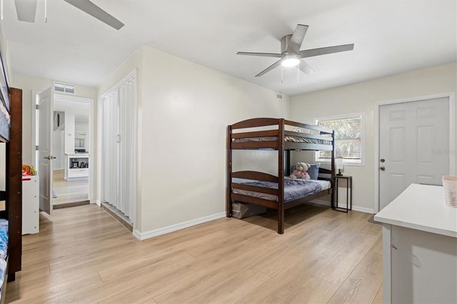 214 GAINES AVENUE, Sarasota, FL 34243