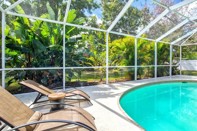 214 GAINES AVENUE, Sarasota, FL 34243