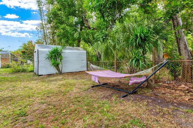 214 GAINES AVENUE, Sarasota, FL 34243