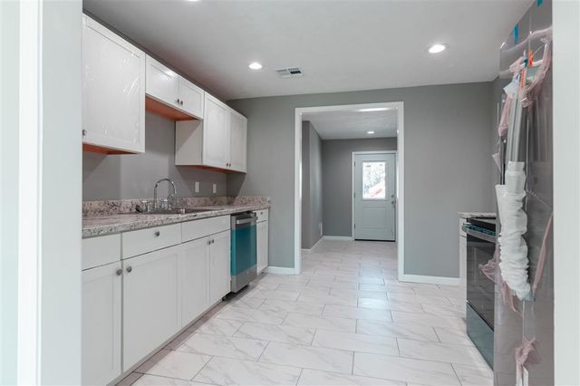 3537 Greinwich Boulevard, Lake Charles, LA 70607