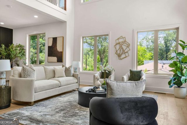 2047 Drew Valley Road NE, Atlanta, GA 30319