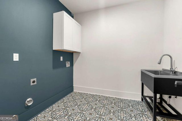 2047 Drew Valley Road NE, Atlanta, GA 30319