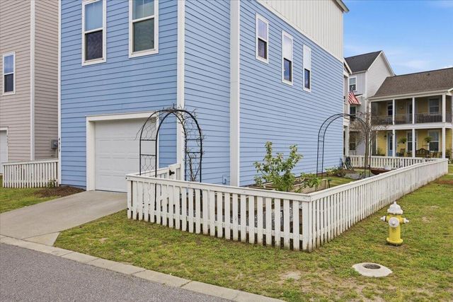 4619 Scout Alley, North Charleston, SC 29405