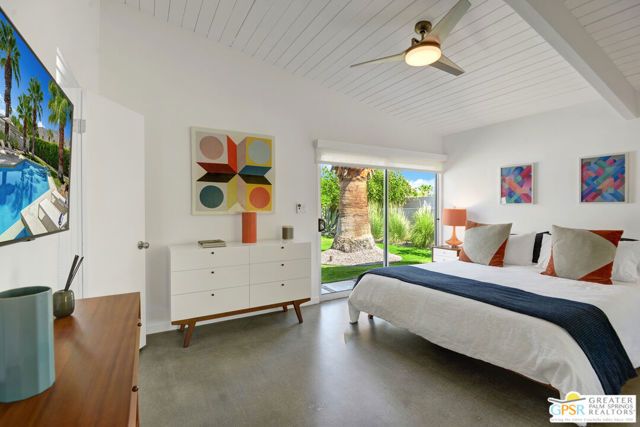 406 E Desert Holly Circle, Palm Springs, CA 92262