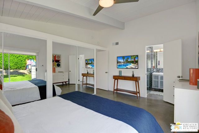 406 E Desert Holly Circle, Palm Springs, CA 92262