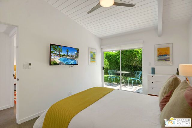406 E Desert Holly Circle, Palm Springs, CA 92262