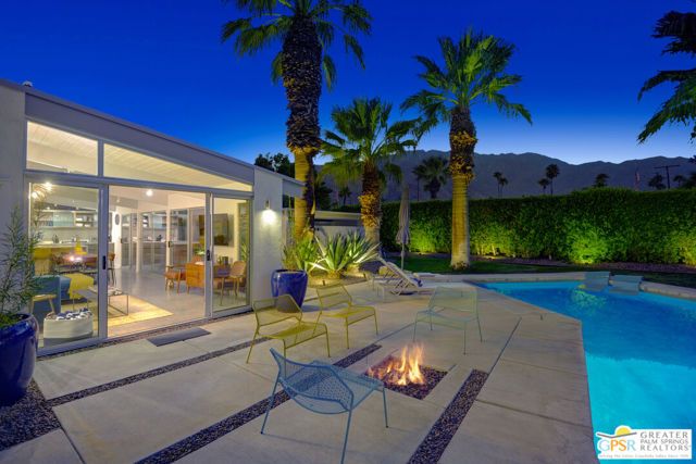 406 E Desert Holly Circle, Palm Springs, CA 92262