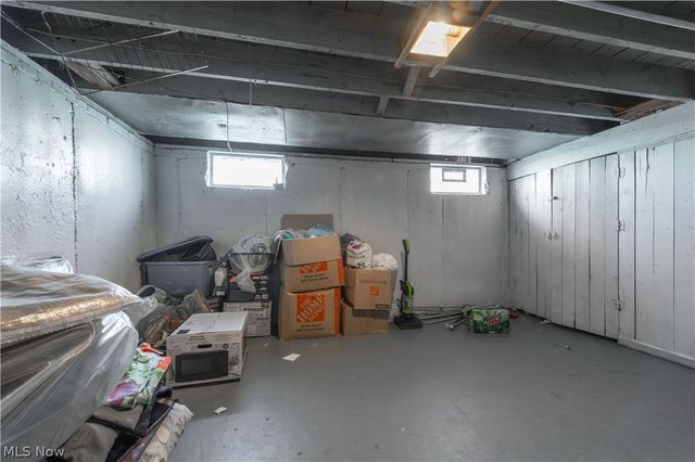 14101 Rainbow Avenue, Cleveland, OH 44111