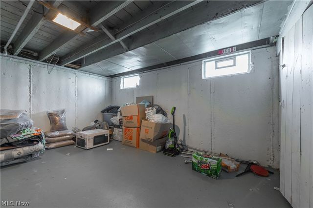 14101 Rainbow Avenue, Cleveland, OH 44111