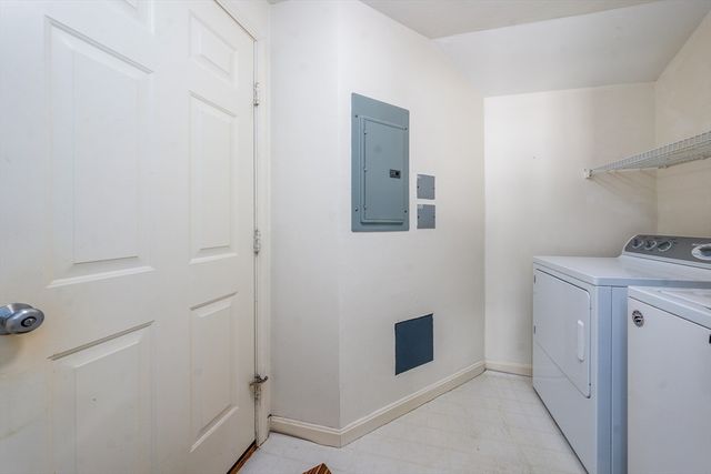 8 Oak Glen N, Yarmouth, MA 02675