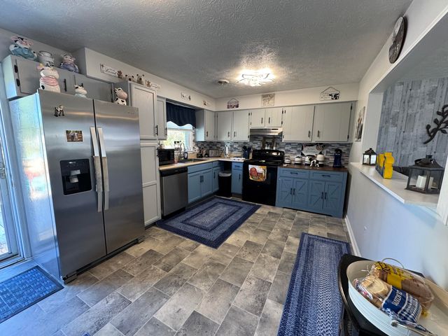 102 Clara Drive, Richmond, KY 40475