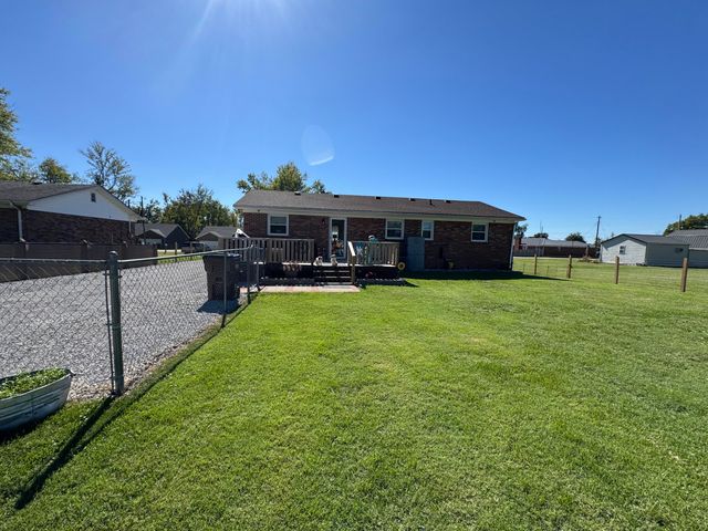 102 Clara Drive, Richmond, KY 40475