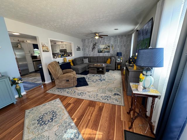 102 Clara Drive, Richmond, KY 40475
