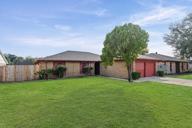 711 Whippoorwill Drive, Missouri City, TX 77489