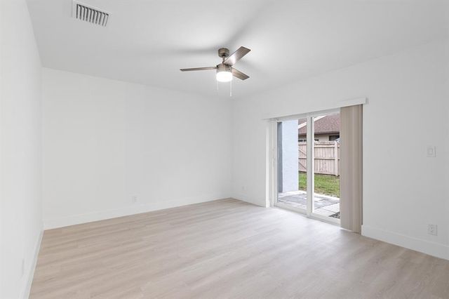 6993 NW 29TH Way, Fort Lauderdale, FL 33309
