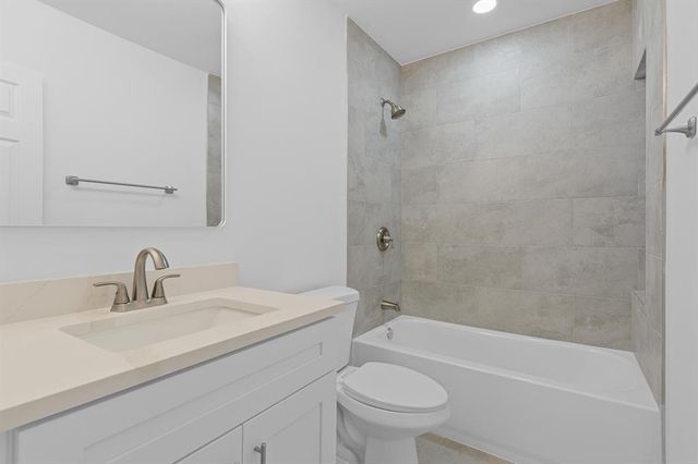 6993 NW 29TH Way, Fort Lauderdale, FL 33309