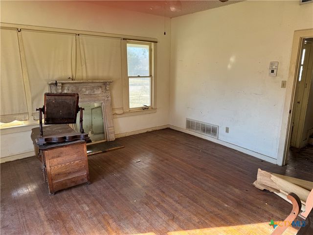 803 N 13th Street, Temple, TX 76501