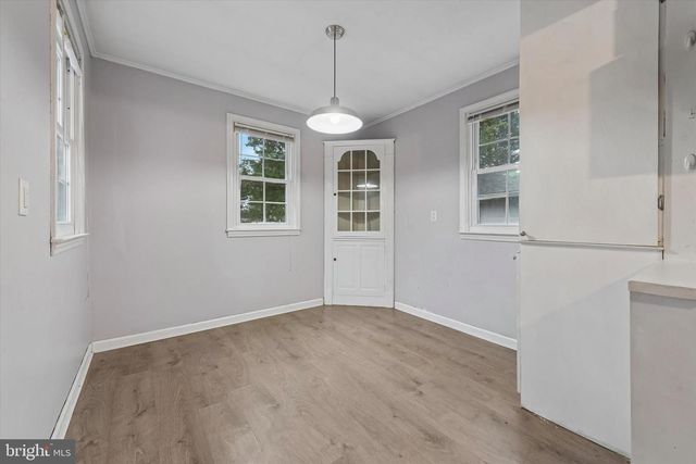 424 WALTHER RD, Newark, DE 19702