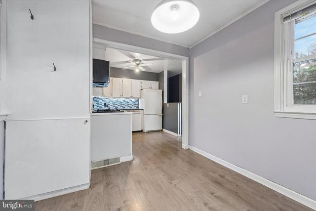 424 WALTHER RD, Newark, DE 19702