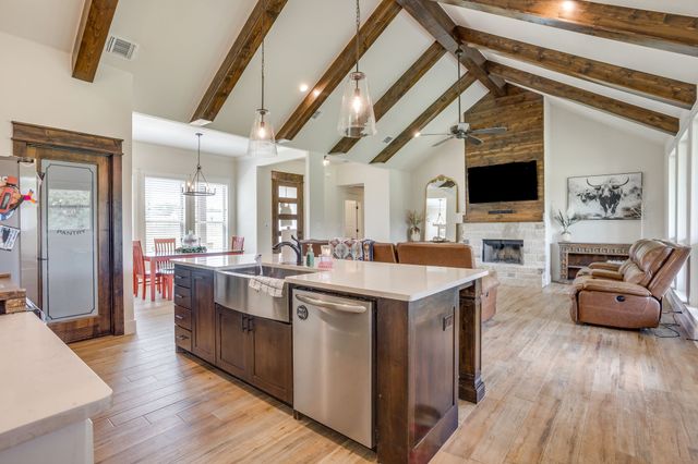 4000 Crick Court Court, Weatherford, TX 76087