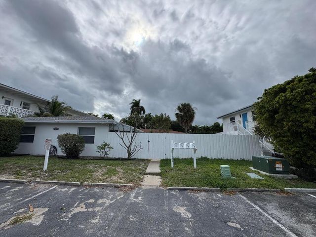 1235 Beach Road 2, Singer Island, FL 33404