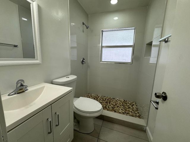 1235 Beach Road 2, Singer Island, FL 33404