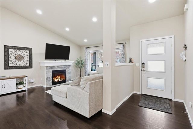 6831 S Blackwing Ct, Spokane, WA 99224