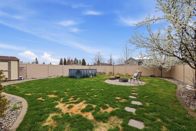 6831 S Blackwing Ct, Spokane, WA 99224