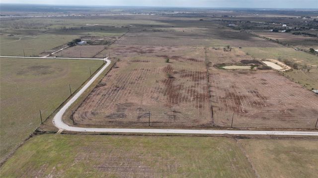 1887 Pyka Road, Sealy, TX 77474