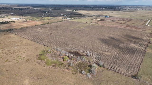 1887 Pyka Road, Sealy, TX 77474