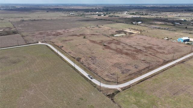 1887 Pyka Road, Sealy, TX 77474