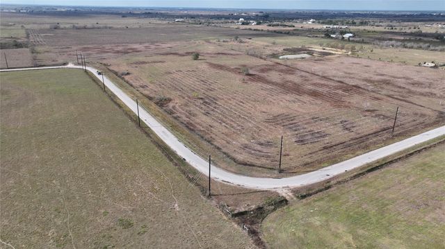 1887 Pyka Road, Sealy, TX 77474