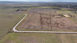 1887 Pyka Road, Sealy, TX 77474