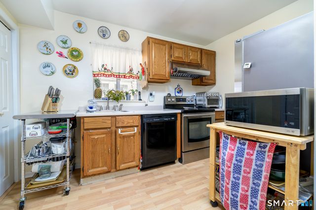 2 Washington Court 6, Stamford, CT 06902