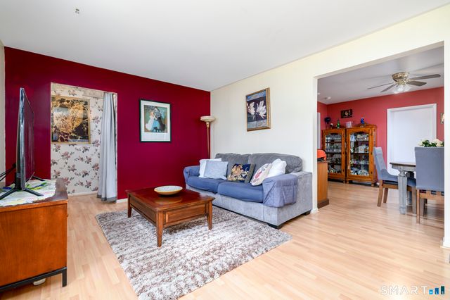 2 Washington Court 6, Stamford, CT 06902