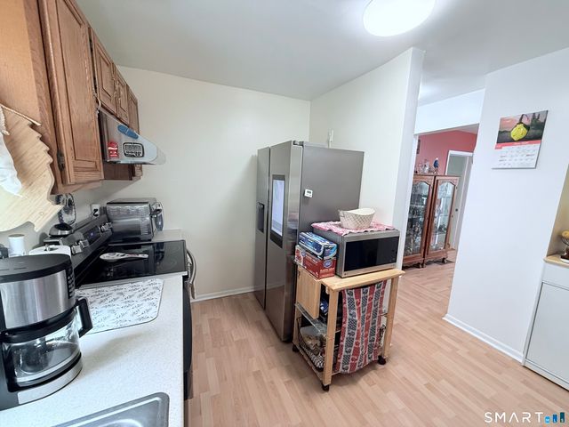 2 Washington Court 6, Stamford, CT 06902