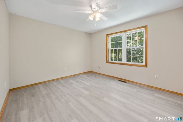 8 Plank Road, Prospect, CT 06712