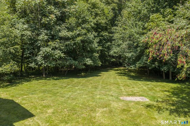 8 Plank Road, Prospect, CT 06712