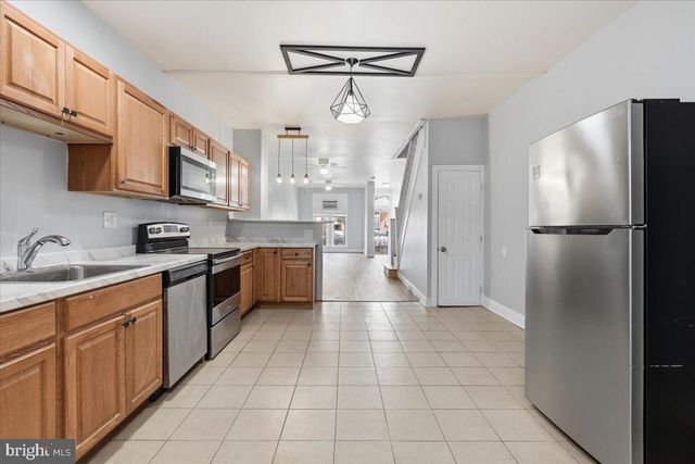 2907 MCELDERRY ST, Baltimore, MD 21205