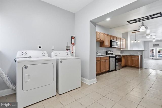2907 MCELDERRY ST, Baltimore, MD 21205