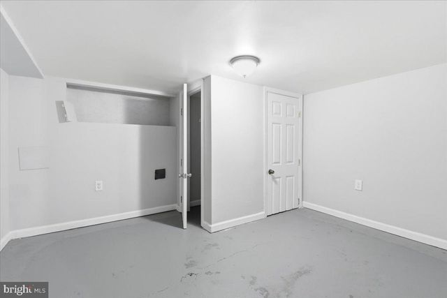 2907 MCELDERRY ST, Baltimore, MD 21205