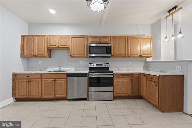 2907 MCELDERRY ST, Baltimore, MD 21205
