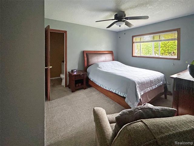 321 N Maple Avenue, Gaylord, MI 49735