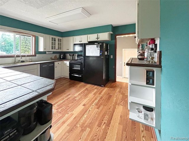 321 N Maple Avenue, Gaylord, MI 49735