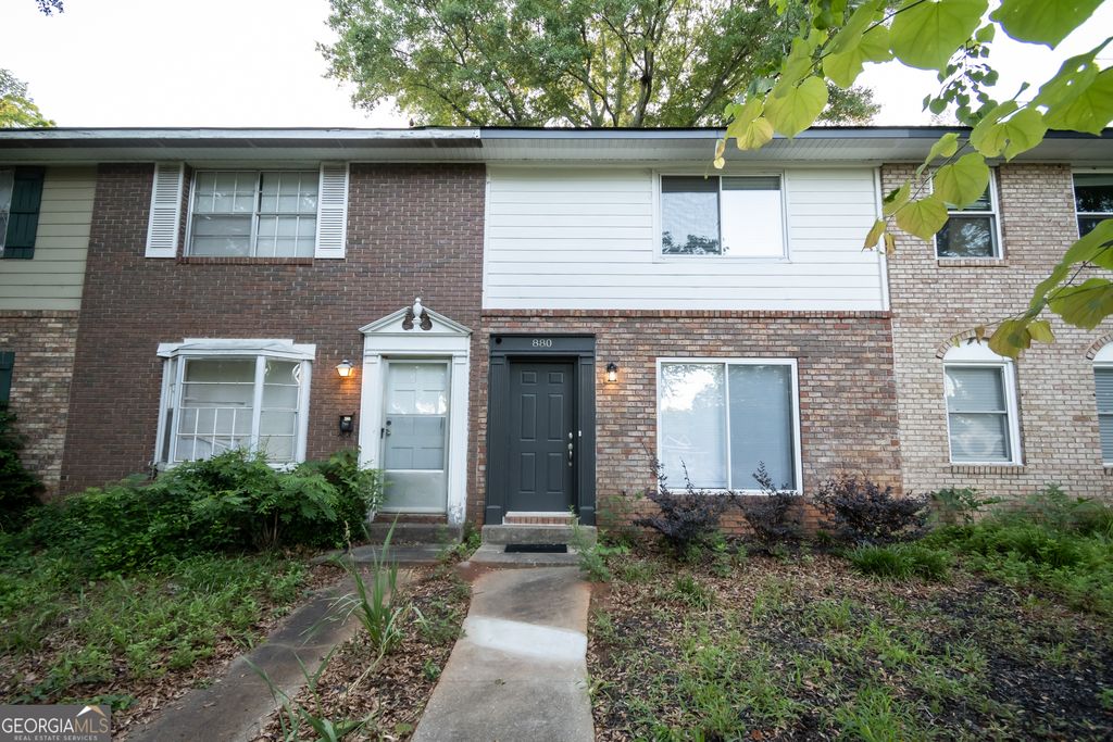 880 College Avenue, Athens, GA 30601