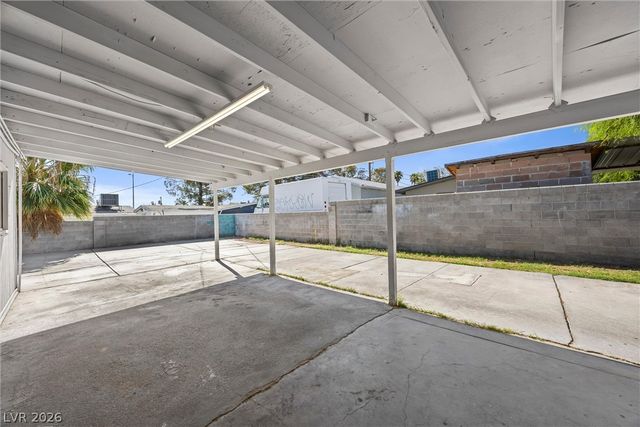 500 North 21st Street, Las Vegas, NV 89101