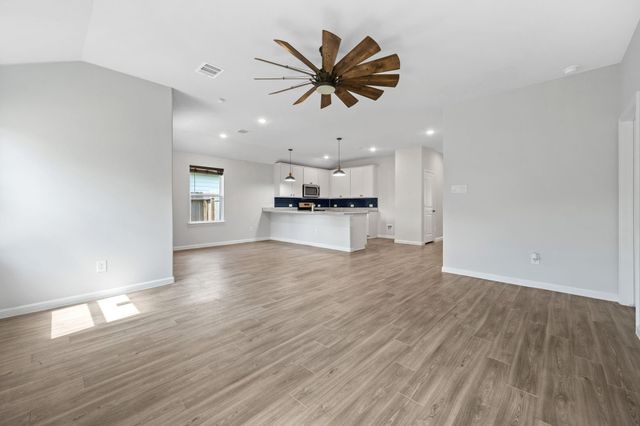 796 Westpointe Drive, Dayton, TX 77535