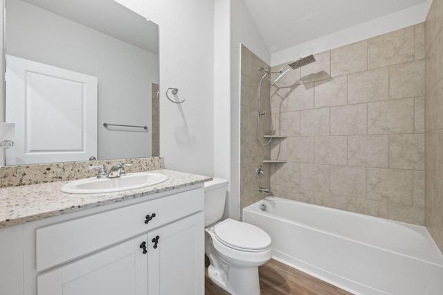 796 Westpointe Drive, Dayton, TX 77535