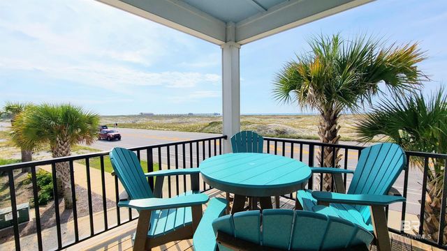 588 E Beach Boulevard A, Gulf Shores, AL 36542