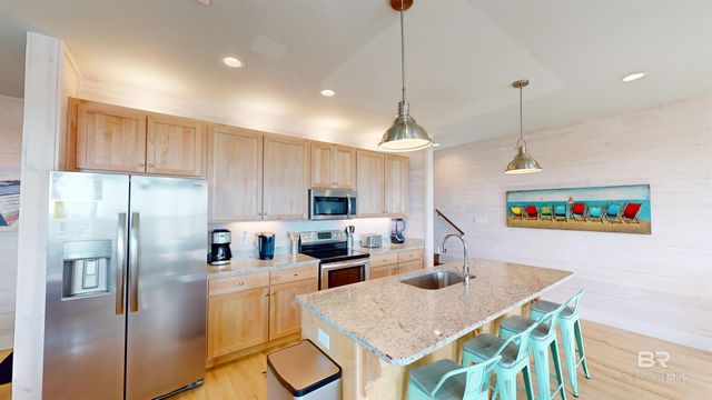 588 E Beach Boulevard A, Gulf Shores, AL 36542